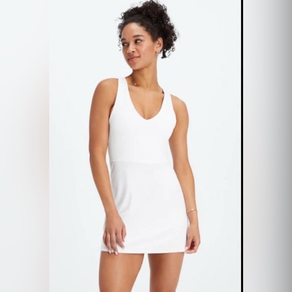 Fabletics On-The-Go Built-In Bra Dress - White - Size Small